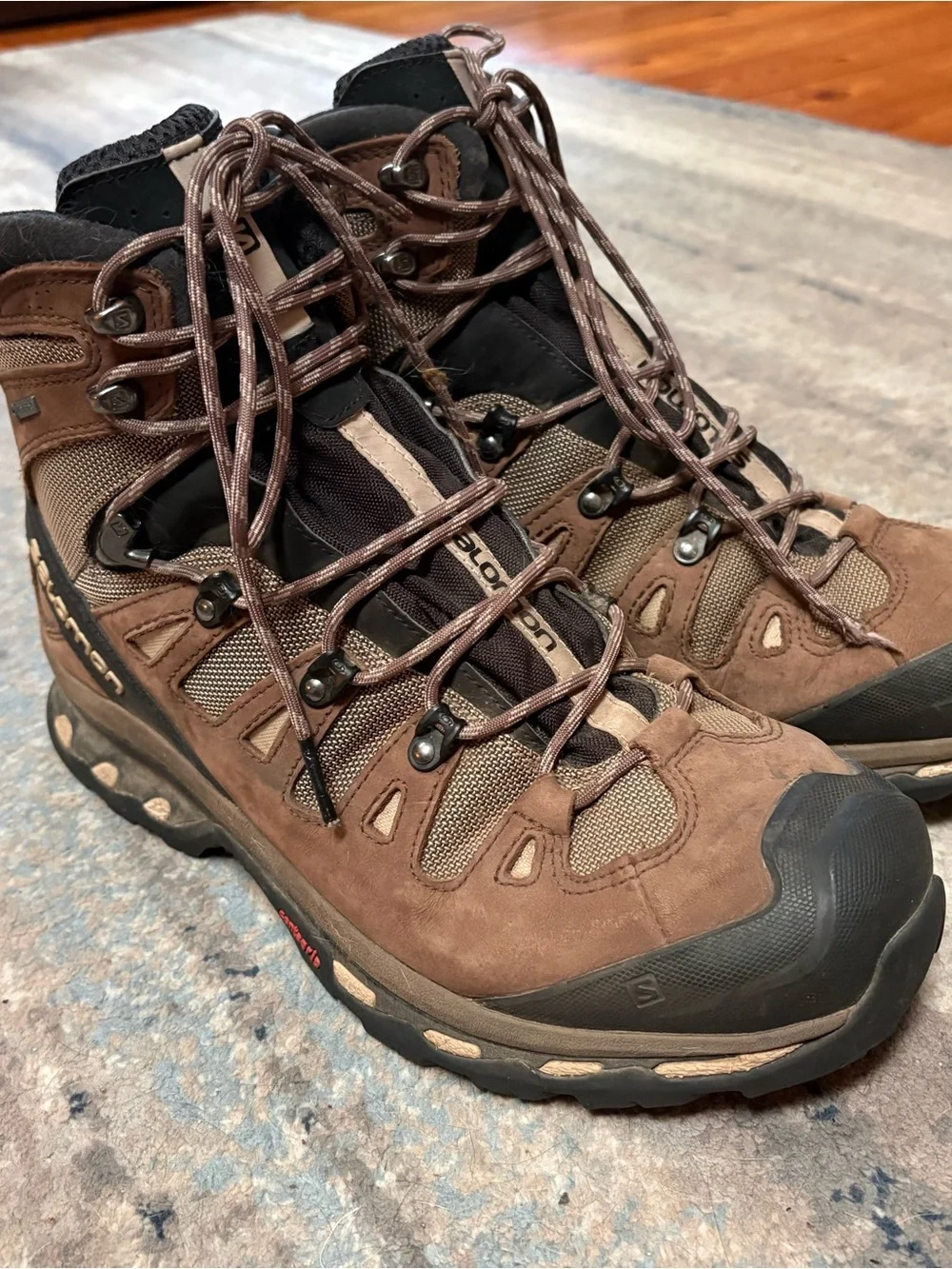 Men’s Salomon Quest 4D 2 GTX Hiking Tactical Boots Size 11.5